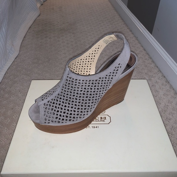 Wedged coach heels - Picture 2 of 5